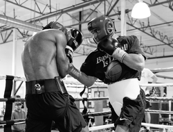 фото - Фундора вместо Турмана. Цзю показал новых спаррингёров: фото