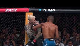 Донченко побил Сориано, Парнасс забил Хукера. Видео лучших моментов UFC Париж