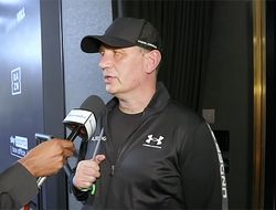 фото - «Усик — боксёр высокого уровня». Тренер Джошуа оценил украинца и рассказал, что нужно менять