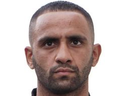 фото - Джоша Уоррингтона вызывает на «дворовой» бой боксёр из Катара