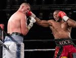 Тем временем в Африке: Мчуну взял реванш, а Мбенге защитил чемпионский титул