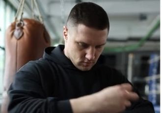«Я бы деклассировал Дэкреса в первой половине схватки». Интервью с Сиренко