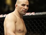 UFC: Гловер Тейшейра быстро забил Мишу Циркунова