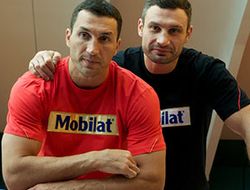 фото - Виталий Кличко: Не знаю никого, кто имел бы лучшую технику, чем Владимир