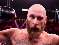 фото - В бою с Уайлдером ставлю на кон всё — Хелениус