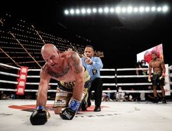 фото - Майкл Хантер эффектно срубил Майка Уилсона: видео