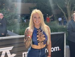 фото - Сексапильная Бриджес шокировала нарядом во время взвешивания Головкина и Канело: фото и видео