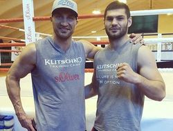 фото - Филип Хргович подерётся в андеркарде боя Усик−Бриедис, есть соперник