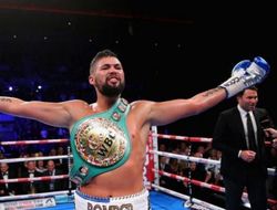 фото - Тони Беллью повесил перчатки на гвоздь — теперь официально