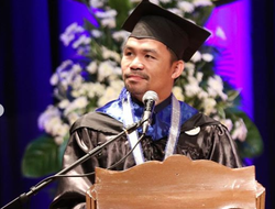 фото - Дуэли взглядов бойцов вечера бокса Кроуфорд–Каваляускас, Пакьяо получил учёную степень, Канело продолжает отпуск — соцсети 