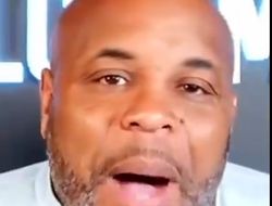 фото - Бокс круче UFC? Объясняет Кормье