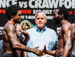 фото - У Канело больше? Названо количество проданных PPV-трансляций боя Спенс-Кроуфорд