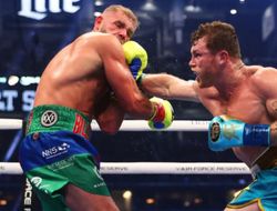 фото - Тайсон Фьюри прокомментировал поражение Сондерса Канело Альваресу