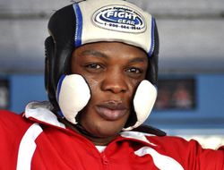 фото - 45-летний Глен Джонсон едет в Киншасу на бой с Илунгой Макабу