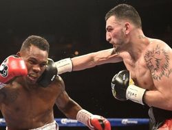 фото - Мартиросяну предстоит побить поляка, чтобы получить реванш с е-Чарло