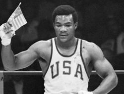 фото - Джордж Формен: Я никогда не выходил побеждать по очкам — только нокаутом