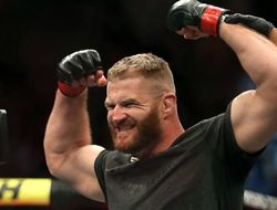 фото - Стрикленд предложил Украине преклонить колено. Экс-чемпион UFC Блахович гневно ему ответил