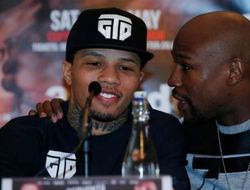 фото - Промоутер: Флойд был зол на Дэвиса — хотел, чтобы Ломаченко его уничтожил