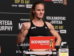 фото - UFC 266: Волкановски, Шевченко, Диас и другие делают вес перед турниром — видео