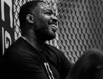 Экс-чемпион UFC в тяжёлом весе призывает отобрать титул у Джонса