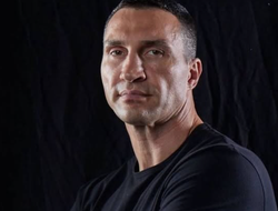 фото - Пенсия Усика и камбэк Кличко — прогноз Коппинджера