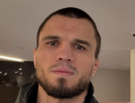 Нурмагомедов показал снимок прооперированной руки с винтом в пальце