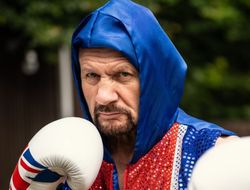 фото - Старейший боксёр мира завоевал мировой титул — и триумфально ушёл: видео