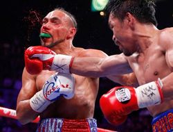 фото - Обзор титульного боя Мэнни Пакьяо и Кита Тёрмана — видео