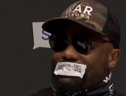 фото - Чисора заклеил рот и включил QUEEN на прессере. Хирн пел и веселился — видео