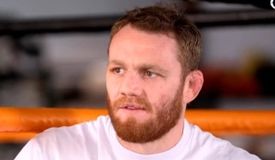 Маддалена в бою с Махачевым делает ставку на досрочку