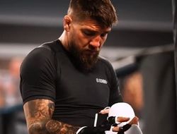 фото - «Эдвардс что-то говорит про Лондон». Амосов — о планах в UFC на 2026 год