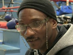 фото - Тренер Дэвиса поменял мнение, кто выиграл в бою Хэйни–Ломаченко