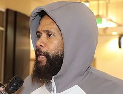 фото - Ломаченко в конце очень короткой карьеры, он не может стать абсолютным чемпионом — тренер Хэйни