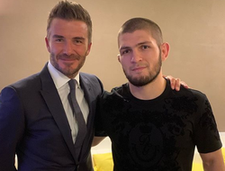 фото - Усику массируют голову, Ковалёв подписал 500 пар перчаток, Хабиб с Дэвидом Бэкхемом — соцсети