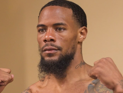 фото - WBA: чемпион мира Роуч должен драться с Батыргазиевым