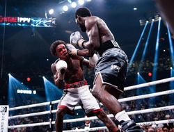 фото - Назван следующий соперник Кроуфорда. Теперь официально