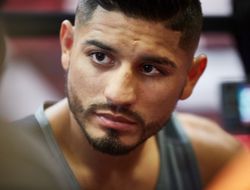 фото - СМИ: Абнер Марес травмирован — бой с Жервонтой Дэвисом не состоится