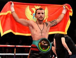 фото - Редкач досрочно уступил Златичанину