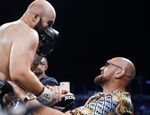 Горман забил Салека, а потом появился Фьюри: видео