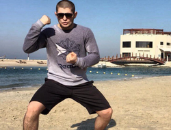 фото - Нурмагомедов не будет менять диетолога перед боем с Барбосой