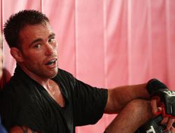 фото - Уволенный из UFC Джейк Шилдс подписал контракт с WSOF