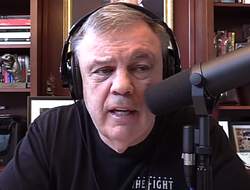 фото - Тедди Атлас сделал прогноз на бой Джейка Пола и Томми Фьюри