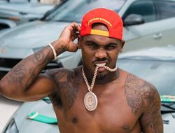 фото - Чарло сломал руку, бой с Цзю сорван