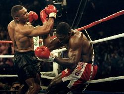 фото - Чемпион UFC предлагал пиковому Майку Тайсону драться «без правил». Тот сперва отказался, но затем дал добро