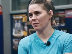 фото - Принципиальное противостояние перенесётся из бокса в ММА: видео