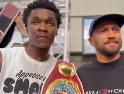 фото - Ломаченко вручил пояс Мейсону: видео