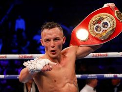 фото - Джош Уоррингтон сохранил титул, нанёс дебютное поражение соотечественнику