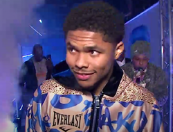 фото - Шакур Стивенсон дебютировал в лёгком весе: видео
