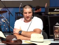 фото - Чимаев не заслужил драться за пояс. Чемпион объяснил своё мнение