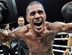 фото - Звезда кикбоксинга Алекс Перейра проведёт второй бой в UFC: есть соперник
